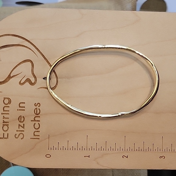 🔥LAST PAIR🔥 XL Oval Loop Stud Earrings - Picture 6 of 7